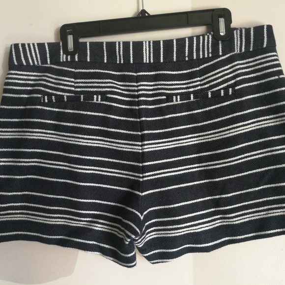 Banana Republic sailor shorts - Picture 2 of 4